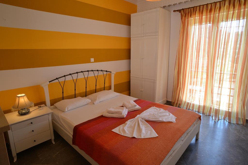 Katerina Rooms & Studios Palekastro Exterior foto