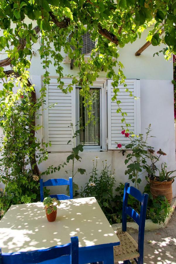Katerina Rooms & Studios Palekastro Exterior foto
